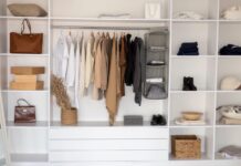 Χάνεις πολύ χρόνο για να διαλέξεις τι θα φορέσεις; Δες γιατί – και πώς να το αλλάξεις!