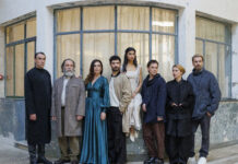 Ο ΓΛΑΡΟΣ – ΧΩΡΟΣ ΦΙΑΤ: Η παράσταση συνεχίζεται μετά το Πάσχα