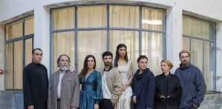 Ο ΓΛΑΡΟΣ – ΧΩΡΟΣ ΦΙΑΤ: Η παράσταση συνεχίζεται μετά το Πάσχα