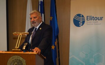 Γιώργος Πατούλης: Τιμητική διάκριση επίτιμου καθηγητή Πανεπιστημίου Ιατρικής στην Αιθιοπία