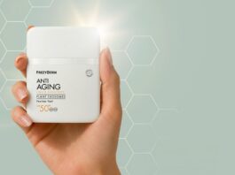 ANTI-AGING LIQUID SUNCREEN PLANT EXOSOMES ΗΡΘΕ ΤΟ ΑΠΟΛΥΤΟ DERMO-TECH ΑΝΤΗΛΙΑΚΟ