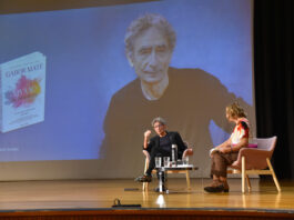 Gabor Maté: «Είμαι 82 χρονών σήμερα και χαίρομαι που δεν είμαι τόσο νέος και ηλίθιος όσο ήμουν στα 81 μου!»