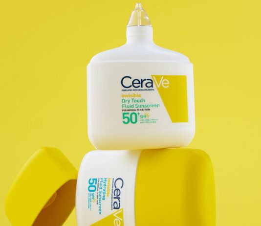 Η CERAVE ΛΑΝΣΑΡΕΙ ΤΗΝ ΚΑΜΠΑΝΙΑ «SUN CARE YOU WANT TO WEAR»