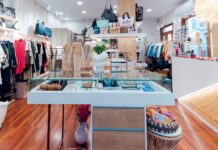 Freyja Creative Workshop & Clothes: The Art of Island Elegance!