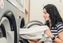 Ur Laundryroom: Το πλύσιμο αλλιώς, στον Πειραιά!