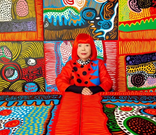 Ποια ήταν η Yayoi Kusama που αποχαιρέτησε σήμερα το παγκόσμιο καλλιτεχνικό στερέωμα